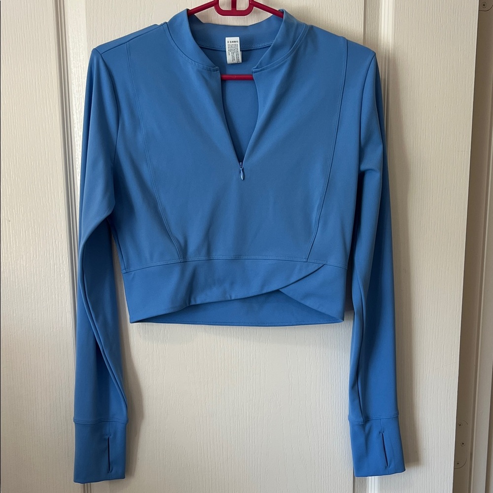Yogalicious Blue Long Sleeve Crop Top Women’s Medium